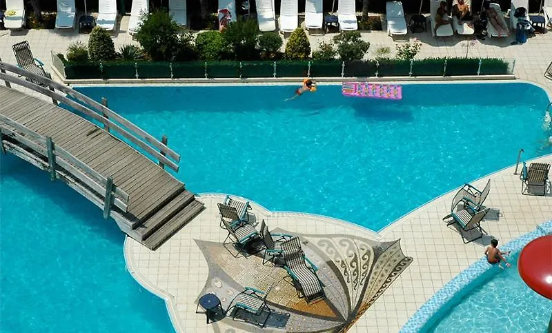 Vela Hotel Restaurant Golem