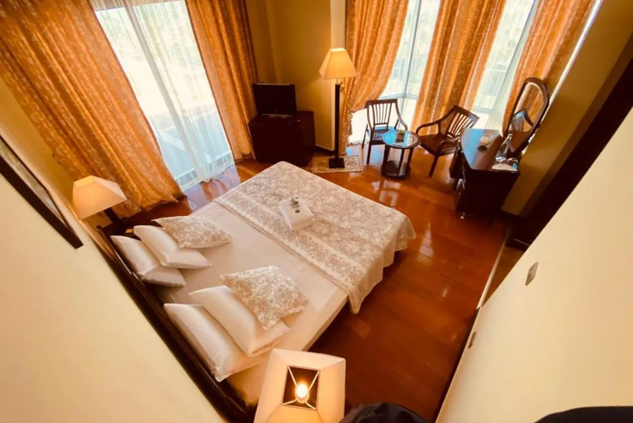 Vela Hotel Restaurant Golem  0*, Golem (Tirana) Αλβανία