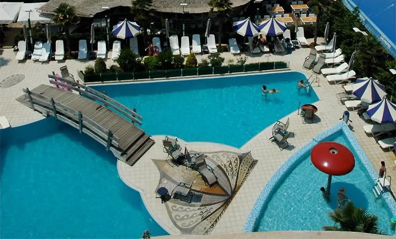 Vela Hotel Restaurant Golem